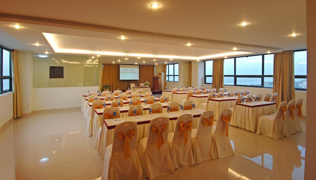 Luna Diamond Hotel Da Nang Exterior photo