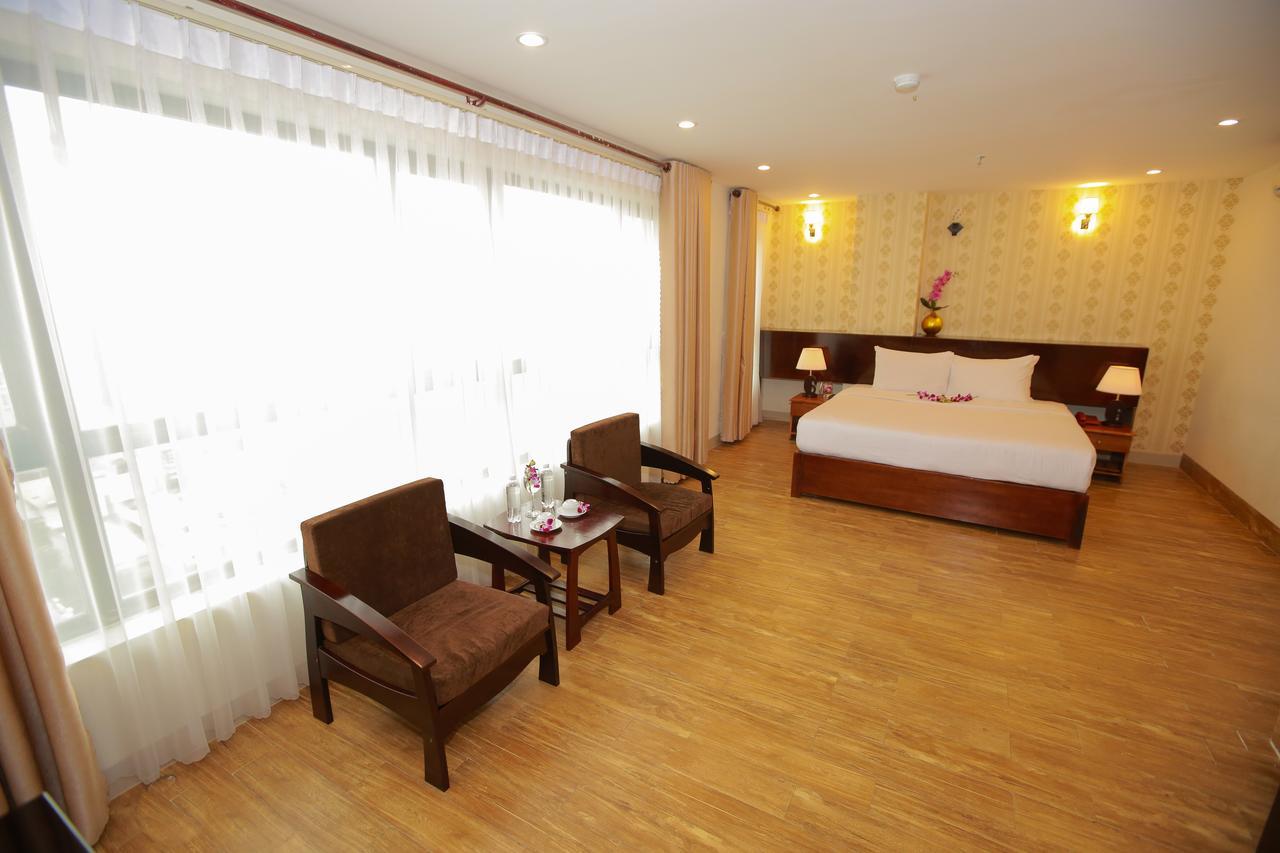 Luna Diamond Hotel Da Nang Exterior photo