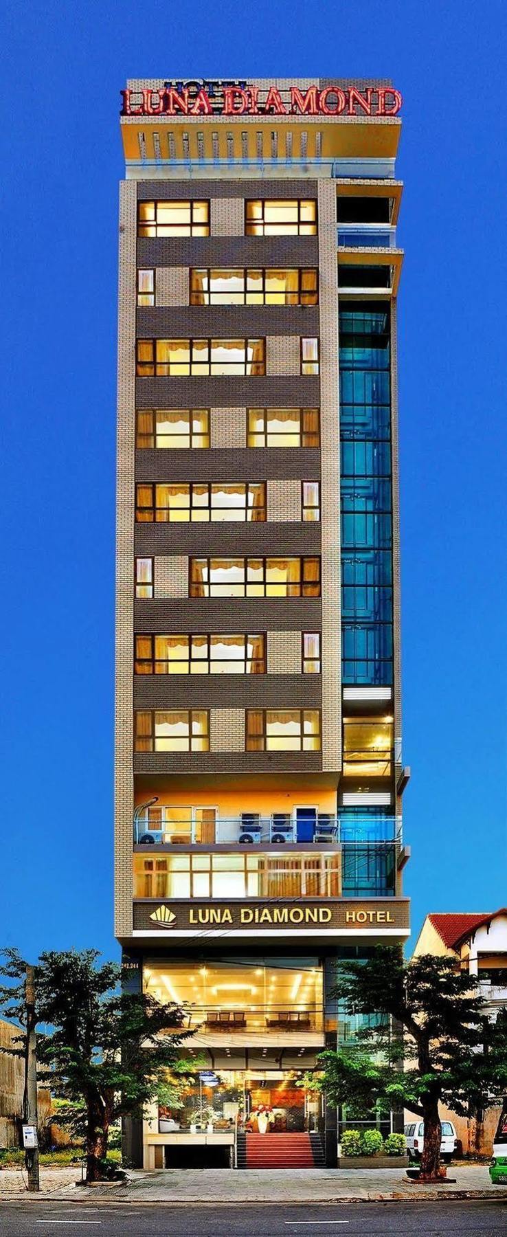 Luna Diamond Hotel Da Nang Exterior photo