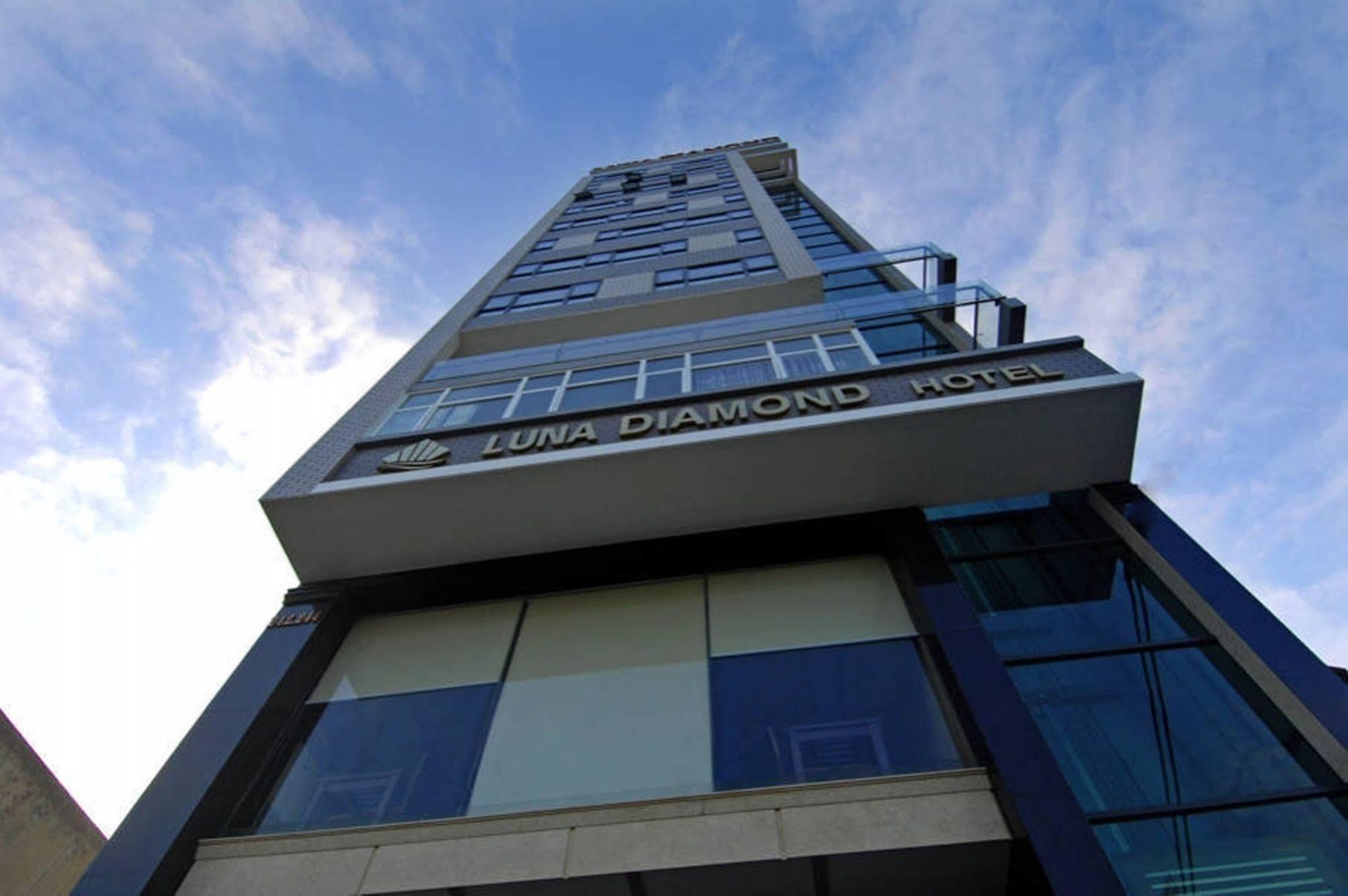 Luna Diamond Hotel Da Nang Exterior photo