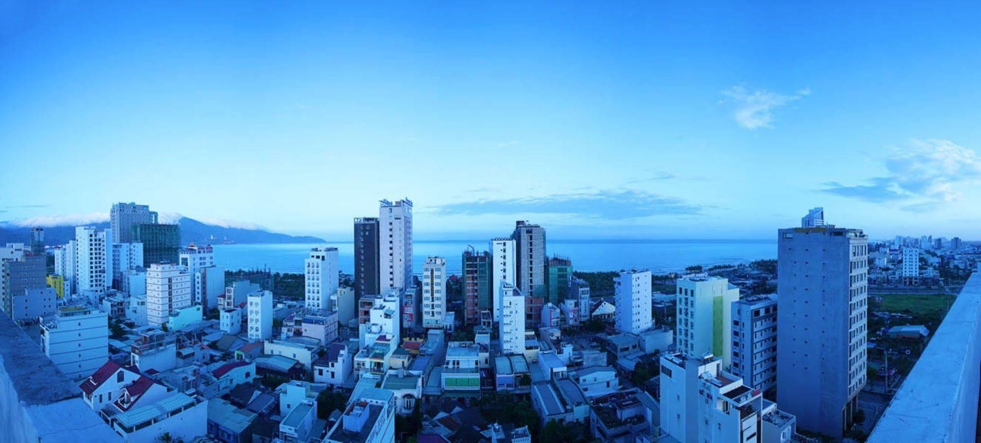 Luna Diamond Hotel Da Nang Exterior photo