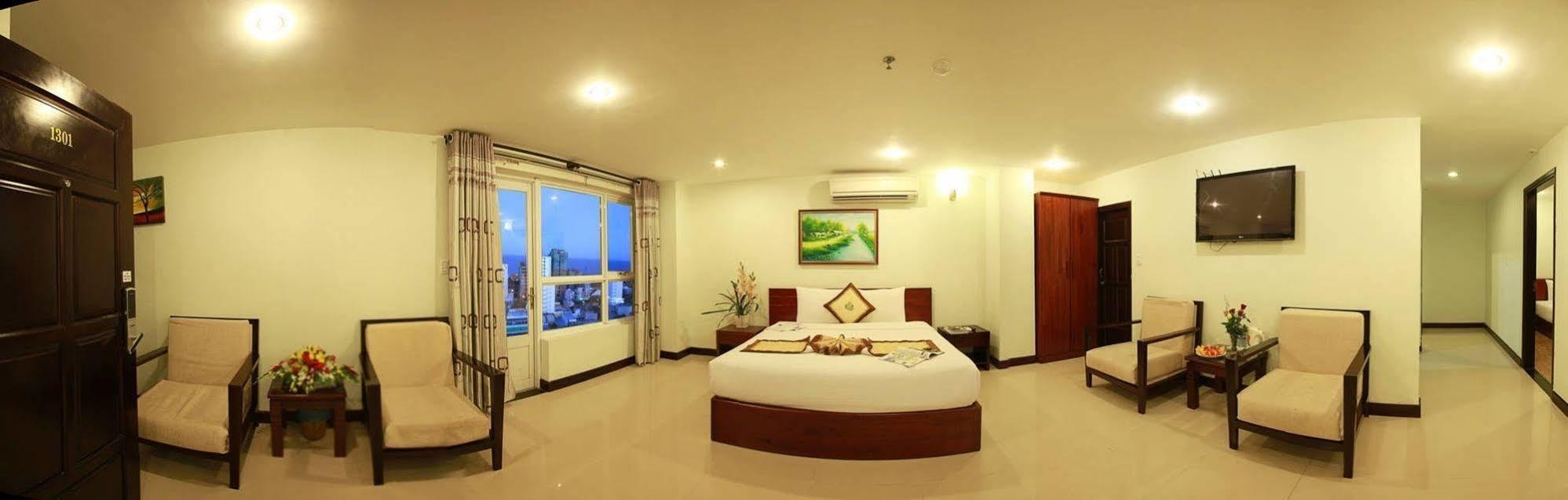 Luna Diamond Hotel Da Nang Exterior photo