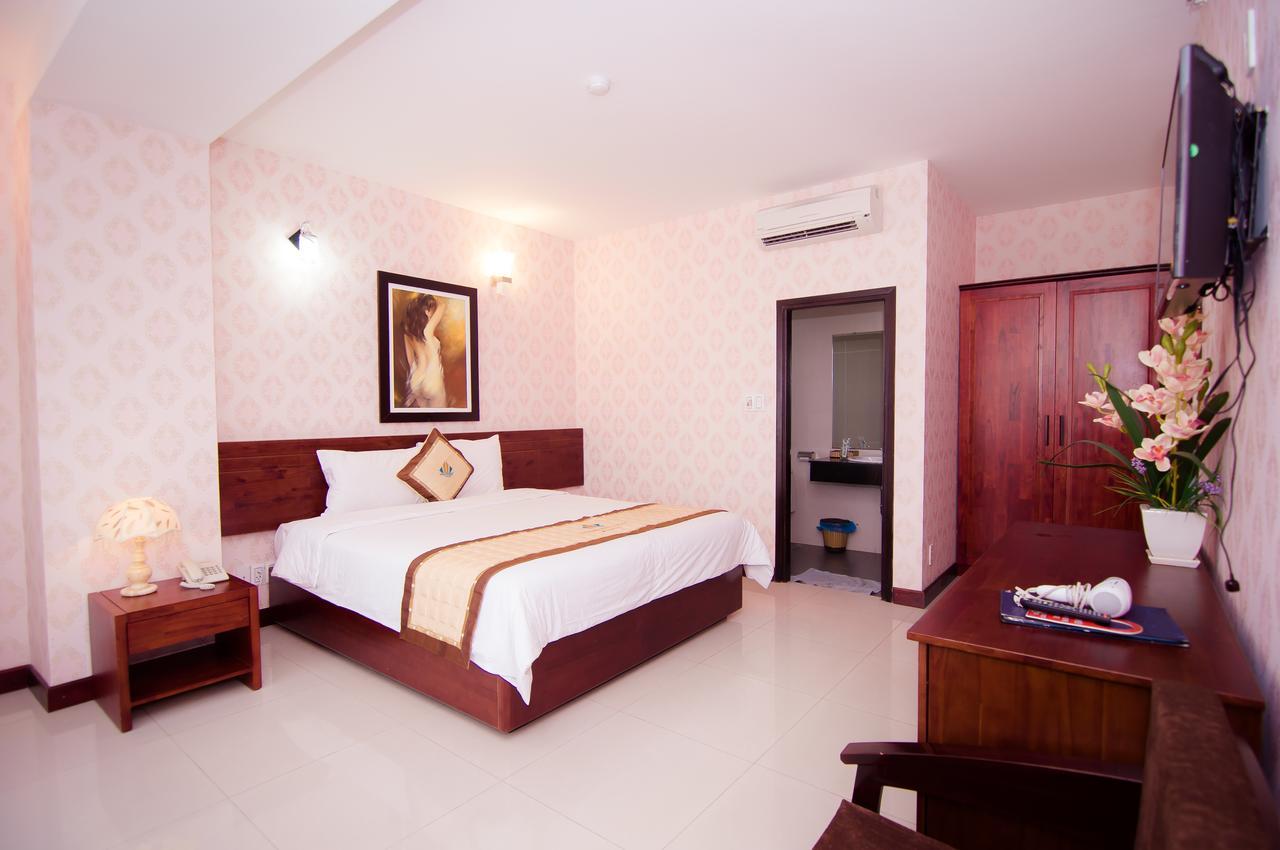 Luna Diamond Hotel Da Nang Exterior photo