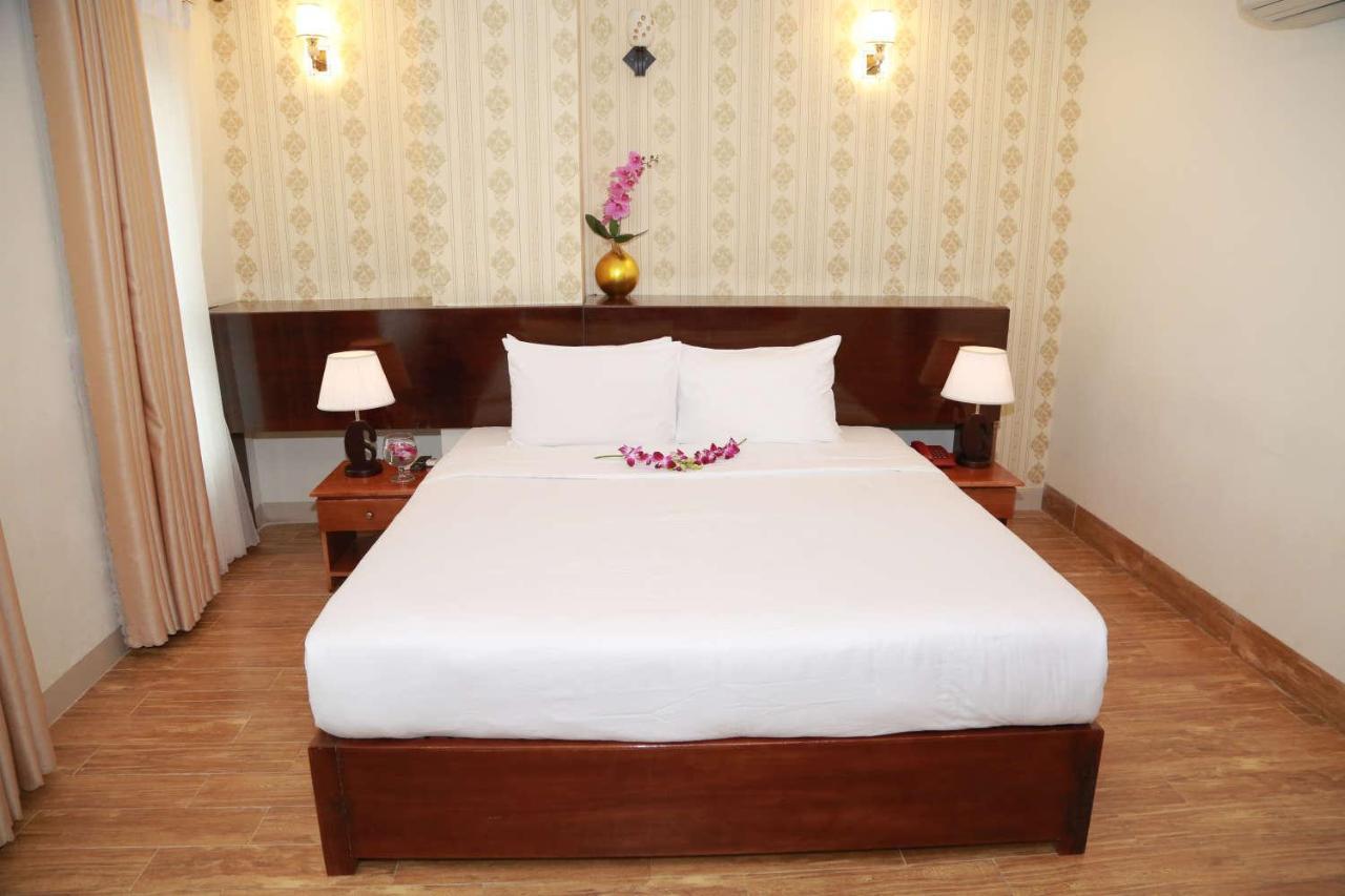 Luna Diamond Hotel Da Nang Exterior photo